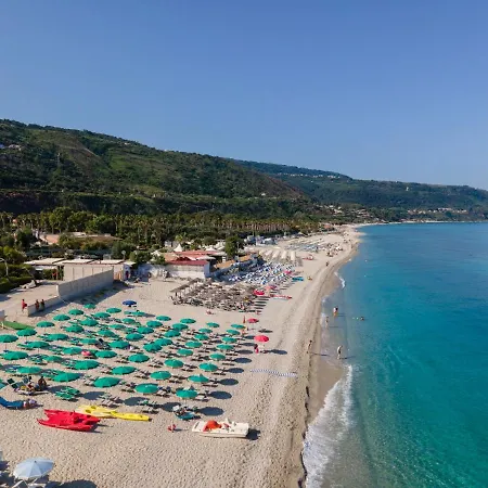 Villaggio Emmesse Standard Apartmán Mandaradoni