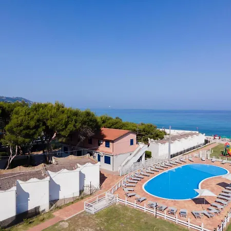 Villaggio Emmesse Standard Apartmán *