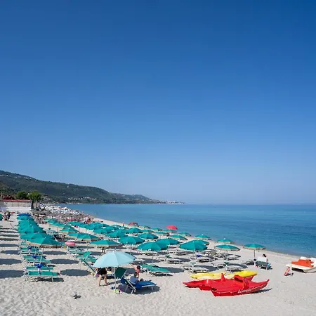 Villaggio Emmesse Standard Apartmán Mandaradoni