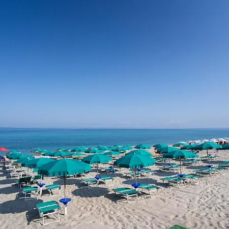 Villaggio Emmesse Standard Apartmán Mandaradoni