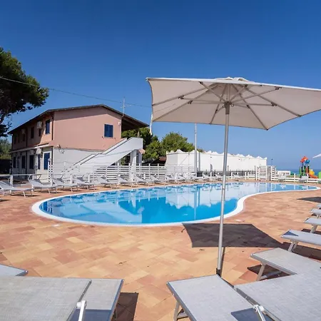 Apartmán Villaggio Emmesse Standard *